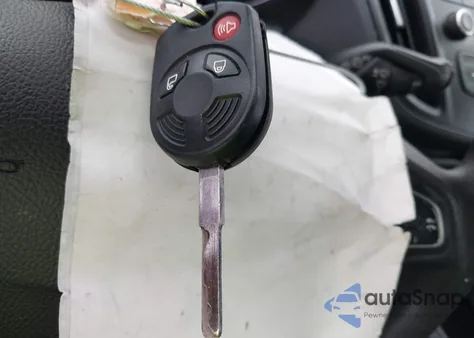 2019 Ford Escape S z USA, uszkodzony, nr VIN 1FMCU0F70KUB62076